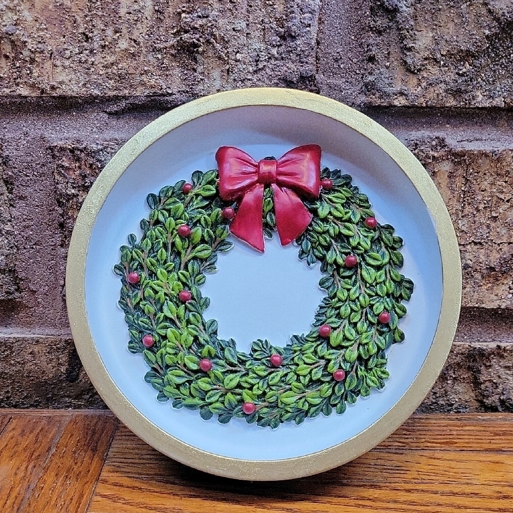Festive "Nutcracker Trellis" Soap Dish New